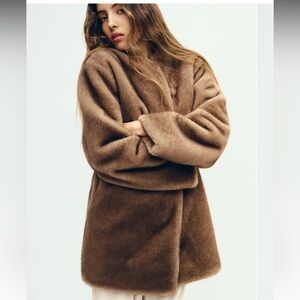 Reformation Devin faux fur coat